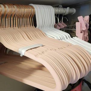 Home Premium Velvet Hangers 50 Pack - Non-Slip & Durable Clothes Hangers - Black